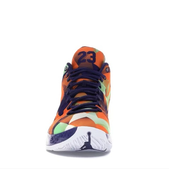 The Nike Air Jordan XX9 Hare - Picture 3 of 7